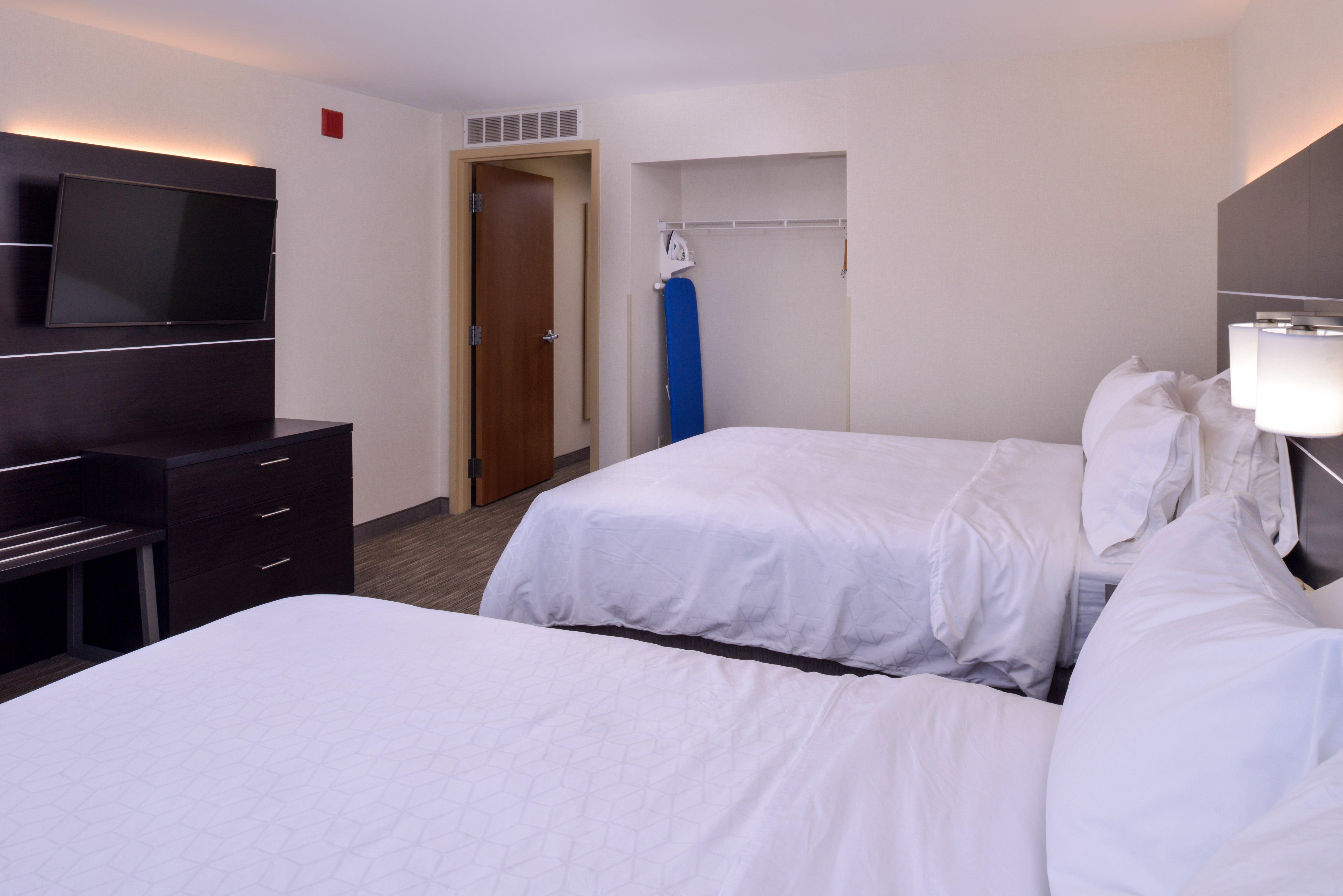 Holiday Inn Express Hotel & Suites Southfield - Detroit, An Ihg Hotel מראה חיצוני תמונה