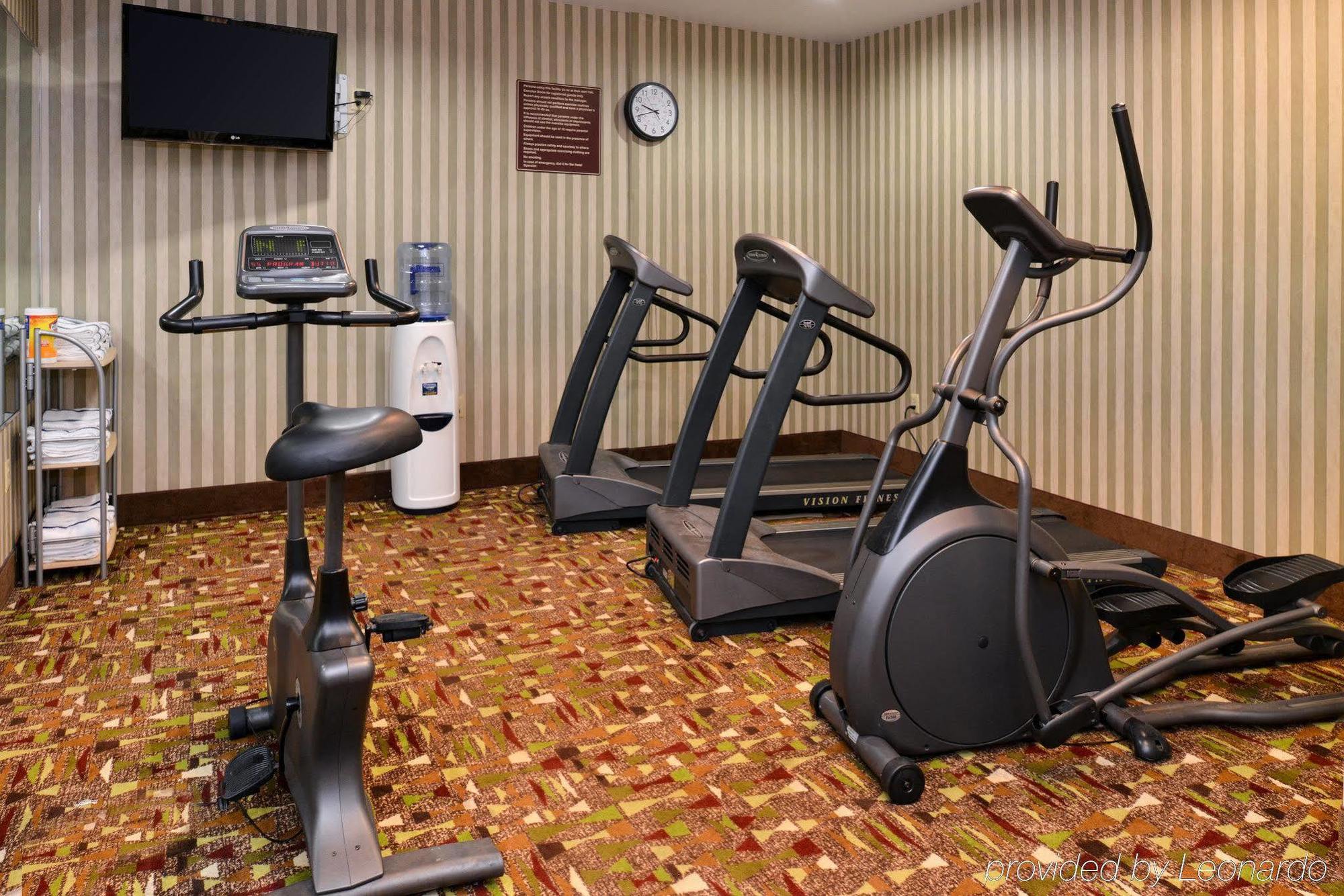 Holiday Inn Express Hotel & Suites Southfield - Detroit, An Ihg Hotel מראה חיצוני תמונה