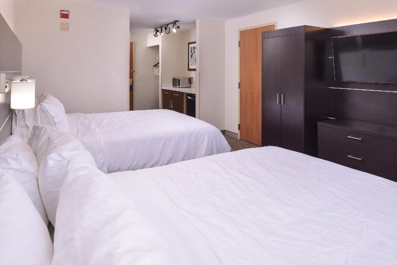 Holiday Inn Express Hotel & Suites Southfield - Detroit, An Ihg Hotel מראה חיצוני תמונה